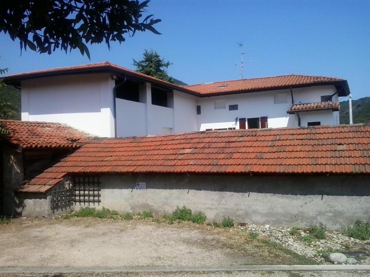 La Casa Bianca Apartment Roe Exterior photo